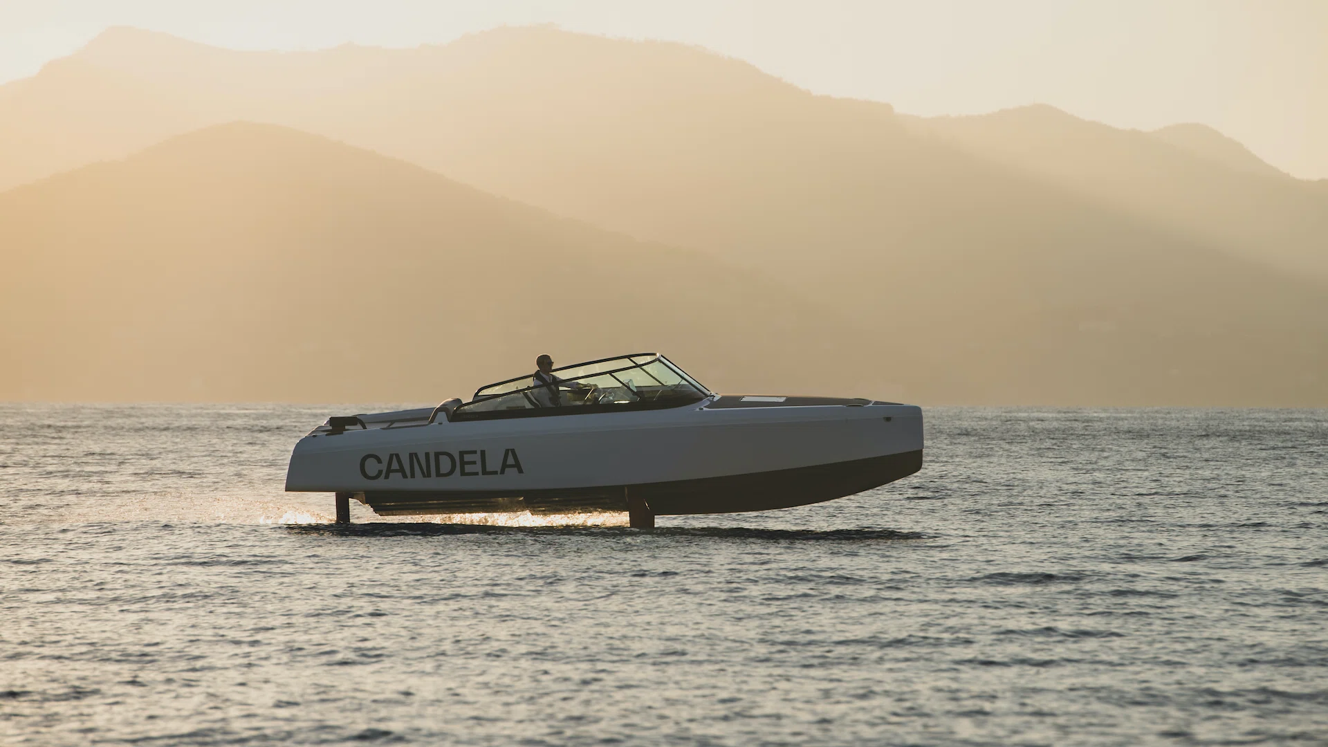 CANDELA C-8 electric hydrofoil leisure boat